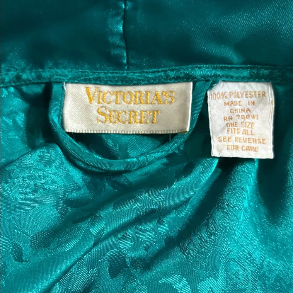 VICTORIA’S SECRET Emerald Green Silky Jacquard Robe GOLD LABEL VINTAGE